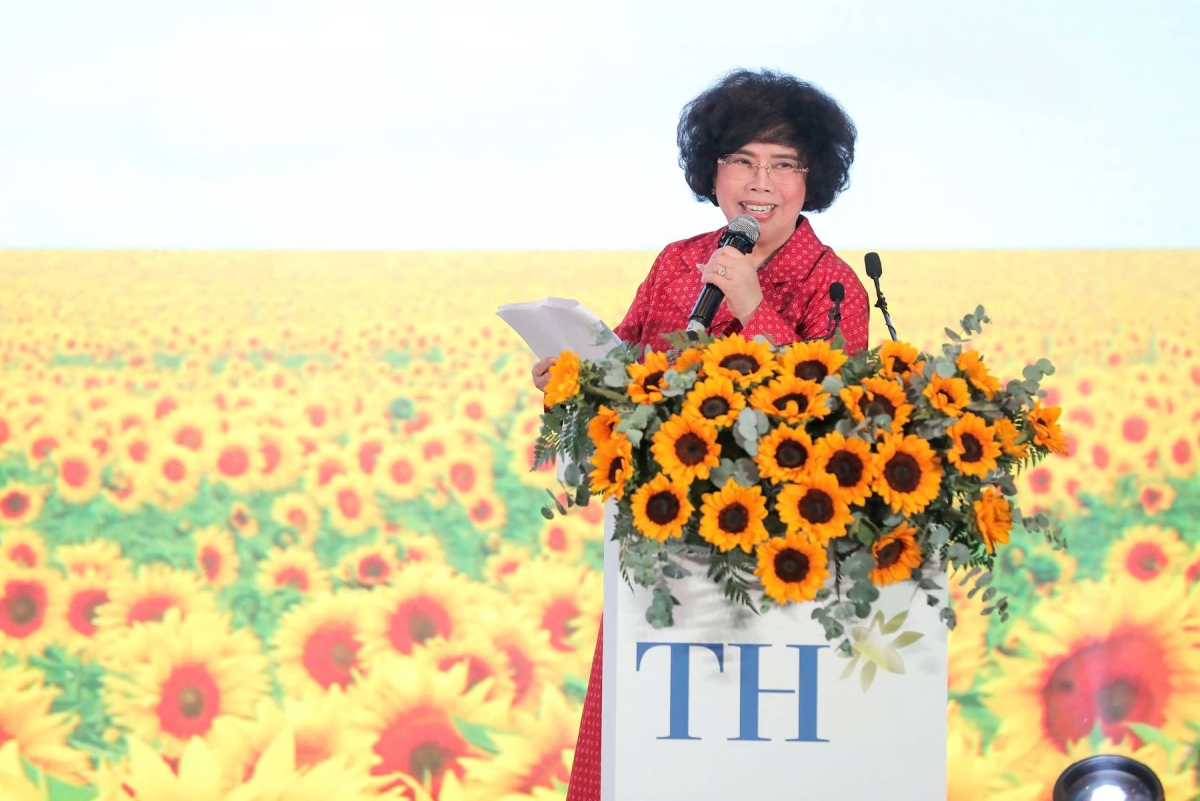 Anh hùng lao động Thái Hương, Nhà Sáng lập- Chủ tịch Hội đồng chiến lược Tập đoàn TH