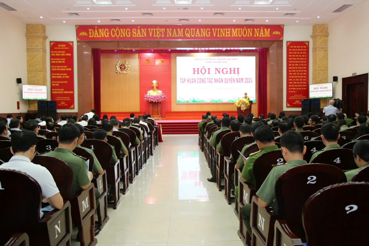 Hội nghị tập huấn công tác nhân quyền năm 2024 tại thành phố Vinh, tỉnh Nghệ An