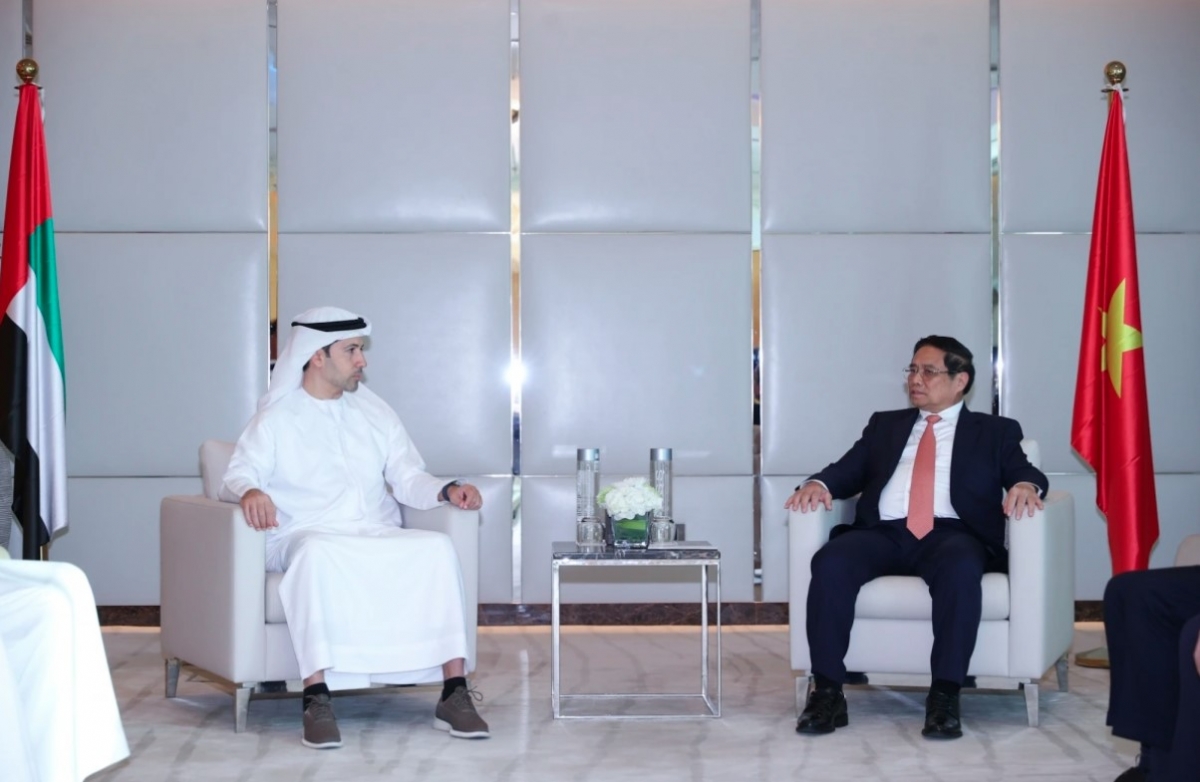 The Dubai International Financial Centre (DIFC) should co-operate with the country in developing financial services and supporting the development of the Ho Chi Minh City Financial Centre. The Vietnamese cabinet leader’s suggestion is made during a reception given to Arif Amiri, chief executive officer of the DIFC Authority, on the afternoon of October 28. (Photo: VNA)