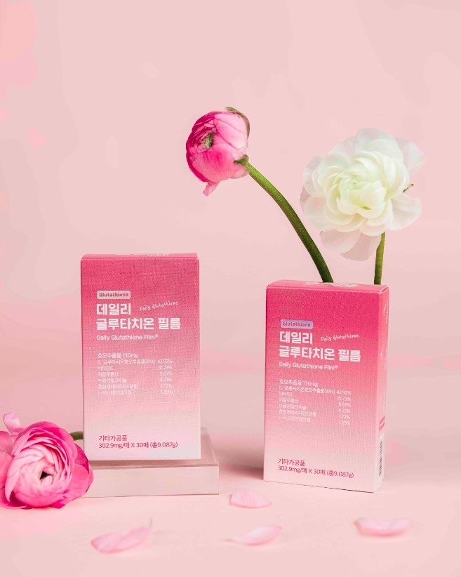 Sản phẩm Film ngậm sáng da, chống lão hóa Daily Glutathione Film chính hãng Hàn Quốc
