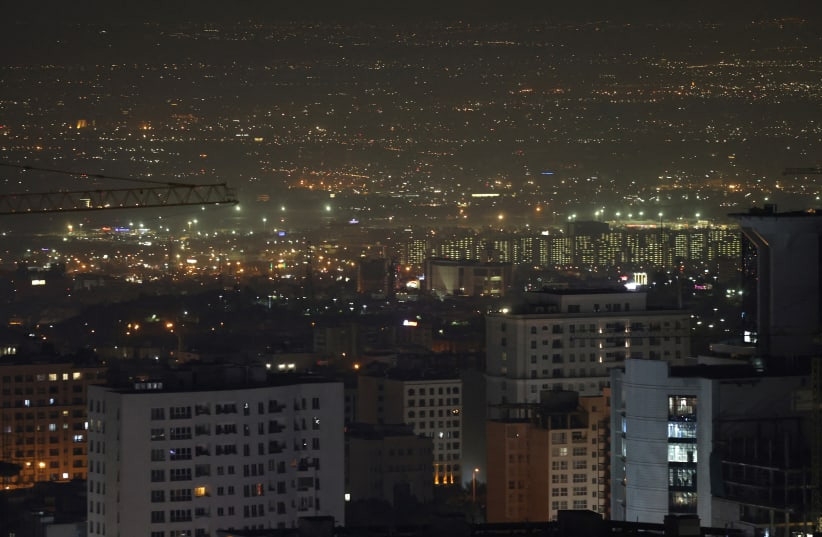 Quang cảnh thủ đô Tehran của Iran sau khi có một vài tiếng nổ vào sáng sớm 26/10/2024. Ảnh: Reuters