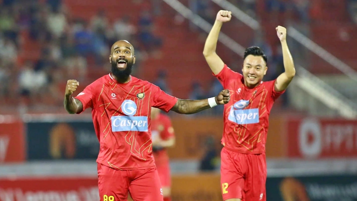 Luiz Antônio tỏa sáng rực rỡ ở trận thắng Bình Định (Ảnh: VPF).