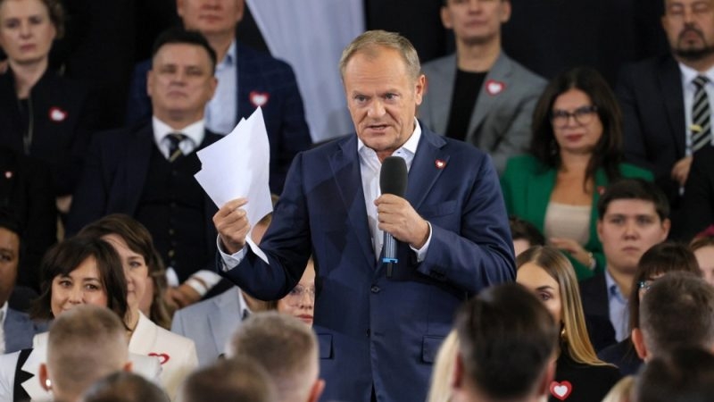 Thủ tướng Ba Lan Donald Tusk phát biểu tại Đại hội đảng cầm quyền ở Warsaw (Ảnh: euractiv.com)