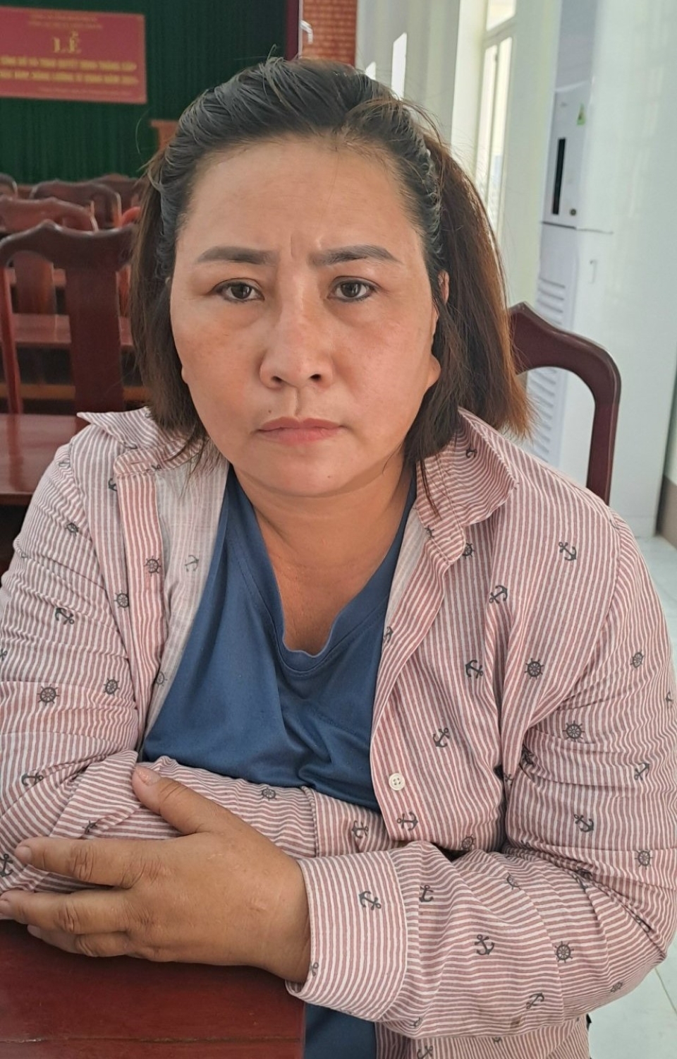 Trịnh Thị Hồng tại cơ quan Công an