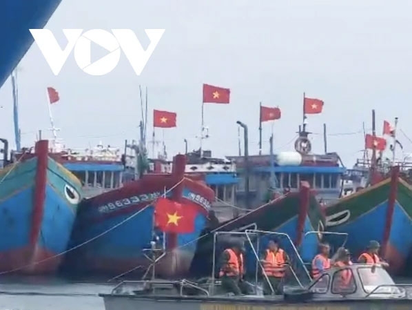 Các lực lượng sẵn sàng ứng phó với bão số 6