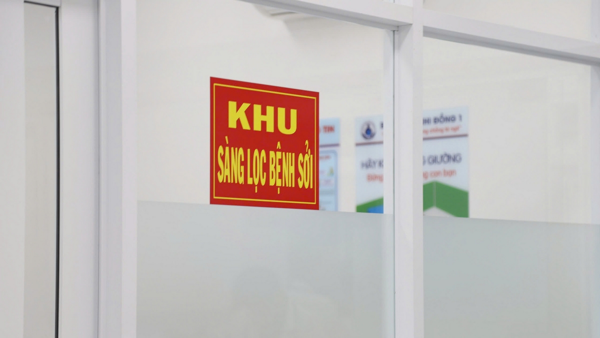 Khu vực cách ly bệnh nhi sởi ở Bệnh viện Nhi đồng 1 TP.HCM