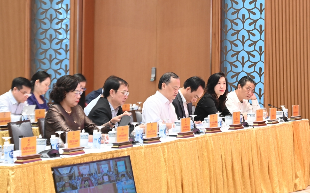 Các đại biểu tham dự sự kiện