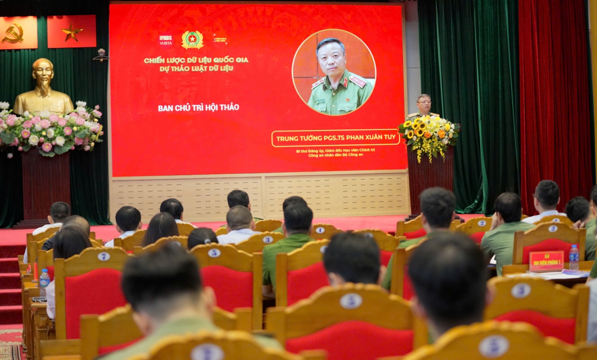 Toàn cảnh hội thảo