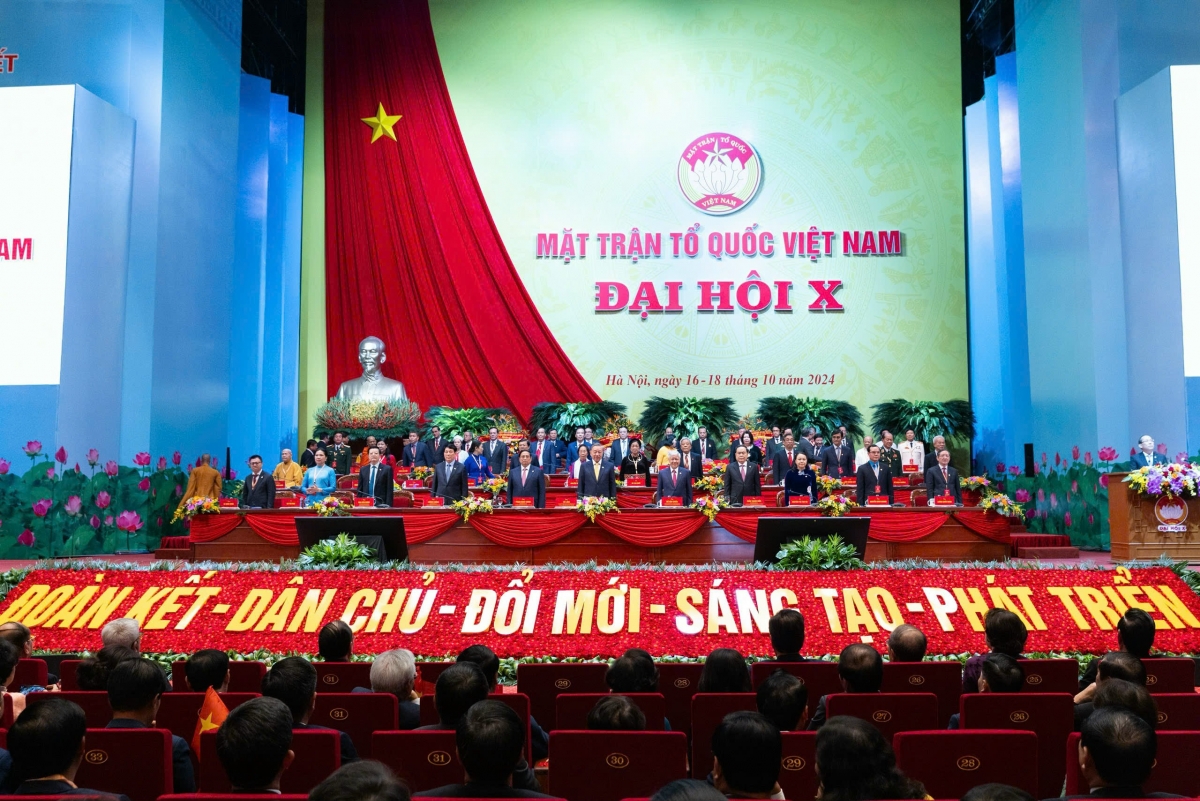 Quang cảnh đại hội