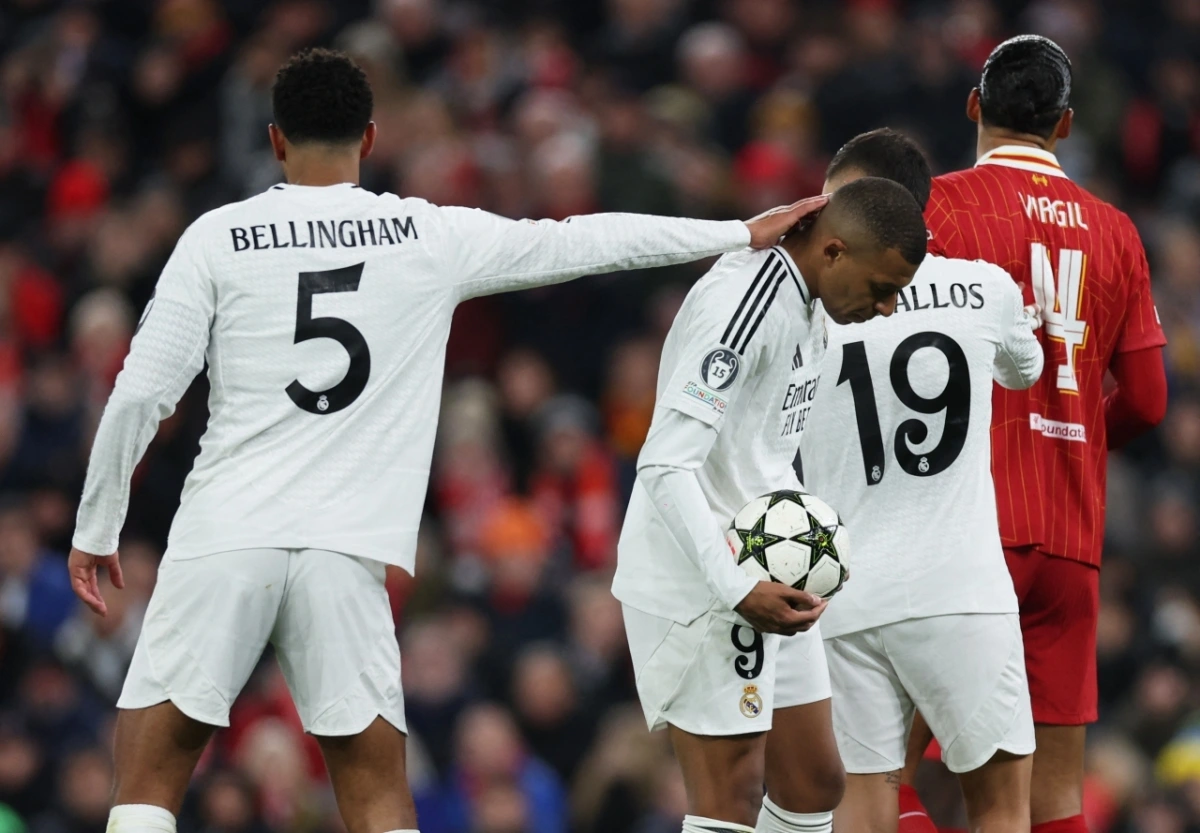 Mbappe tiếp tục gây thất vọng ở những trận đấu lớn (Ảnh: Reuters).