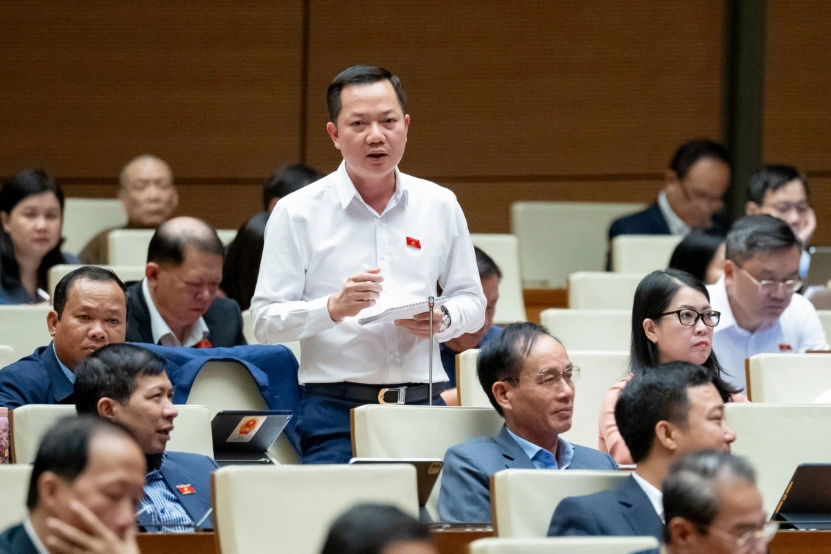 Đại biểu Trịnh Xuân An (Đại biểu Đoàn ĐBQH tỉnh Đồng Nai, Ủy viên Thường trực Ủy ban Quốc phòng - An ninh)