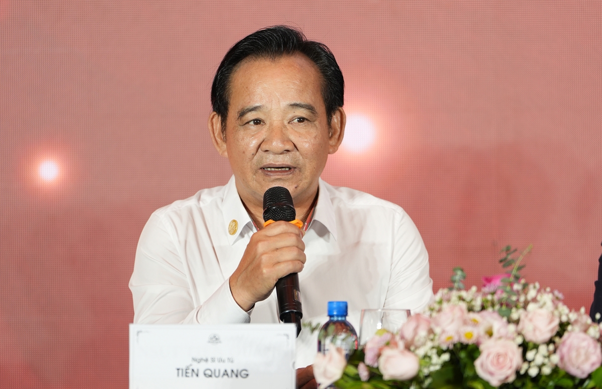 NSƯT Tiến Quang
