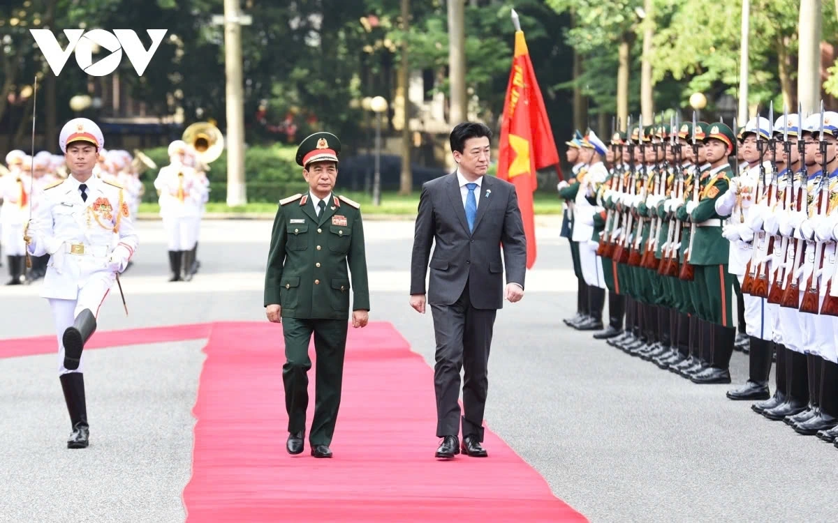  Đại tướng Phan Văn Giang, Bộ trưởng Bộ Quốc phòng Việt Nam chủ trì lễ đón Bộ trưởng Bộ Quốc phòng Nhật Bản Minoru Kihara ngày 6/8/2024 tại Hà Nội. Ảnh: Quỳnh Trang