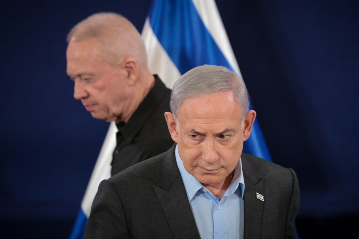 Thủ tướng Benjamin Netanyahu thông báo sa thải Bộ trưởng Quốc phòng Gallant (Ảnh: Reuters)
