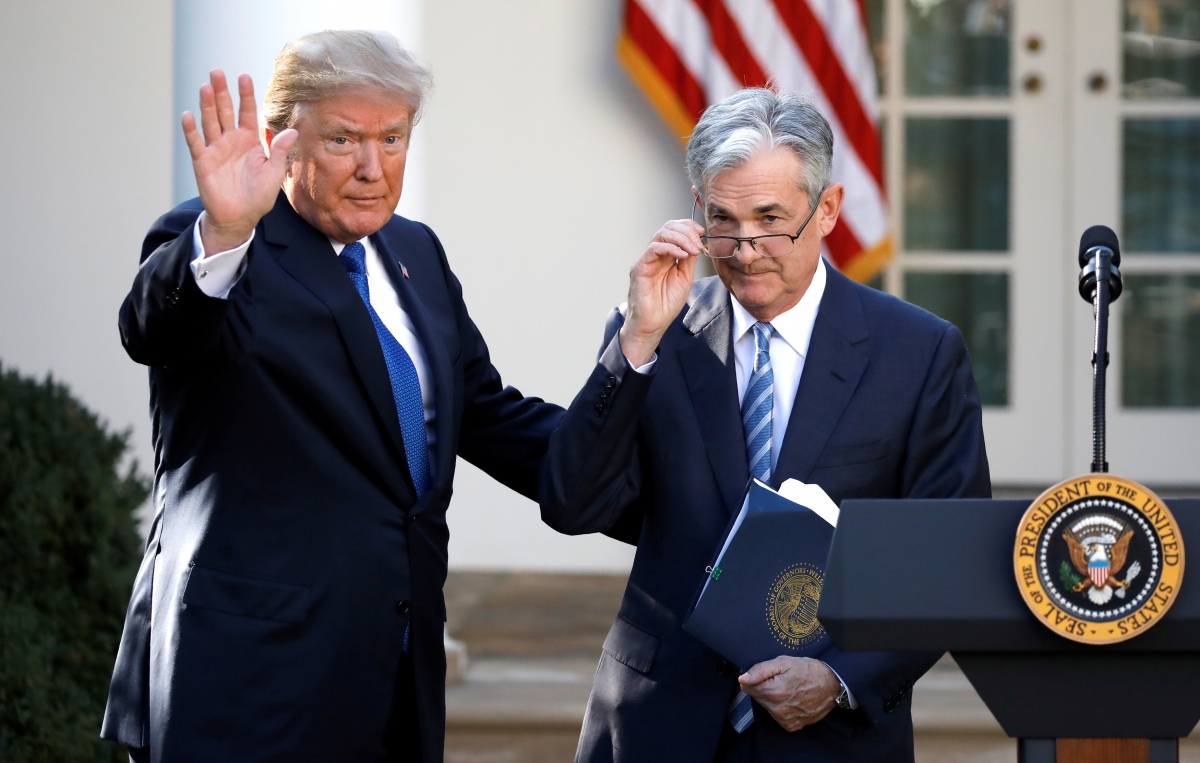 Ông Donald Trump và Chủ tịch Cục Dự trữ Liên bang Mỹ (Fed) Jerome Powell tại Nhà Trắng ở Washington, Mỹ ngày 2/11/2017. Ảnh: Reuters