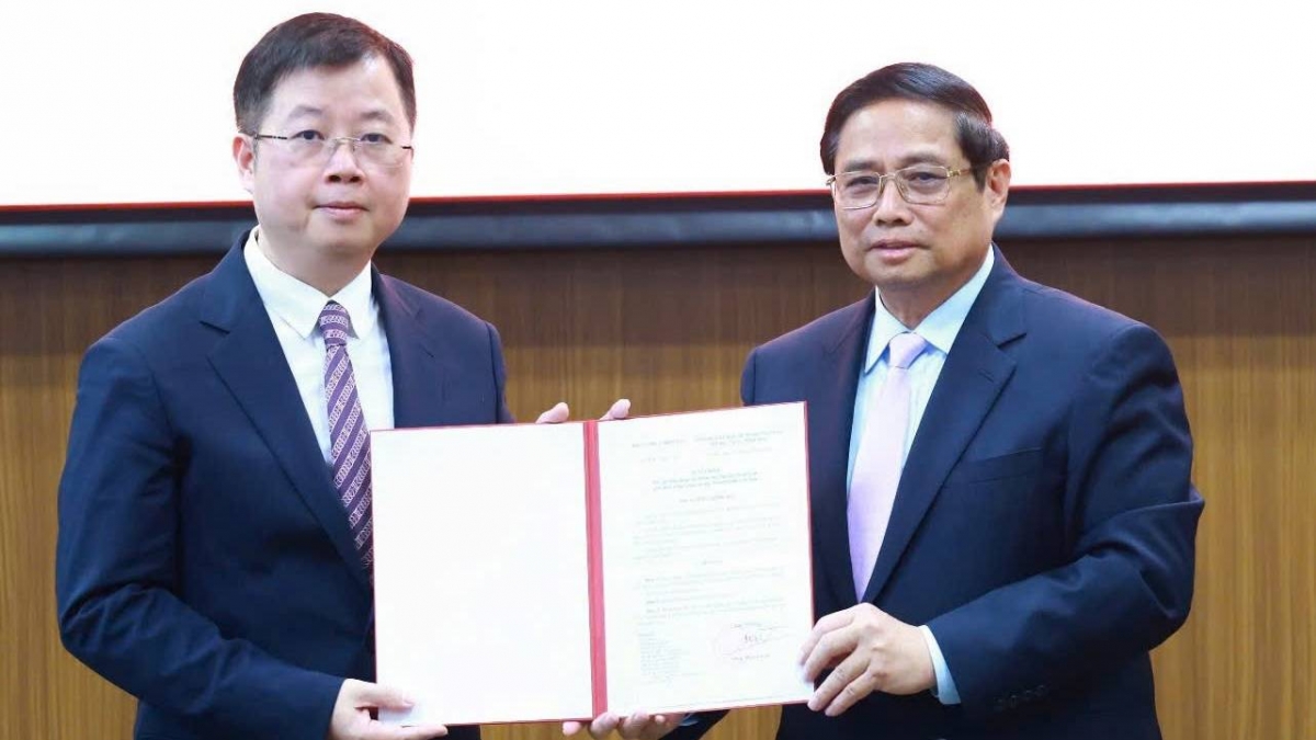 Thủ tướng Phạm Minh Chính trao quyết định điều động, bổ nhiệm ông Nguyễn Thanh Lâm giữ chức Tổng Giám đốc Đài Truyền hình Việt Nam.