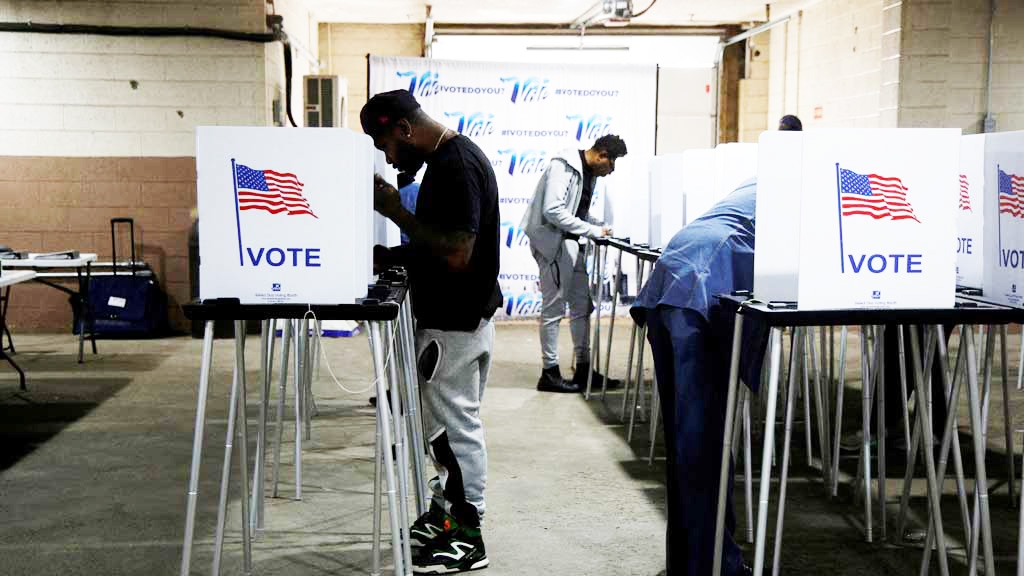 Một điểm bỏ phiếu sớm ở thành phố Detroit, bang Michigan, ngày 28/10/2024. Ảnh: Reuters