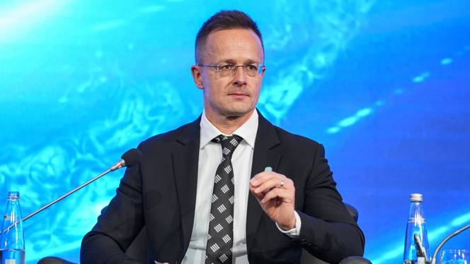 Bộ trưởng Ngoại giao và Thương mại Hungary Peter Szijjarto (Ảnh-trtworld.com)