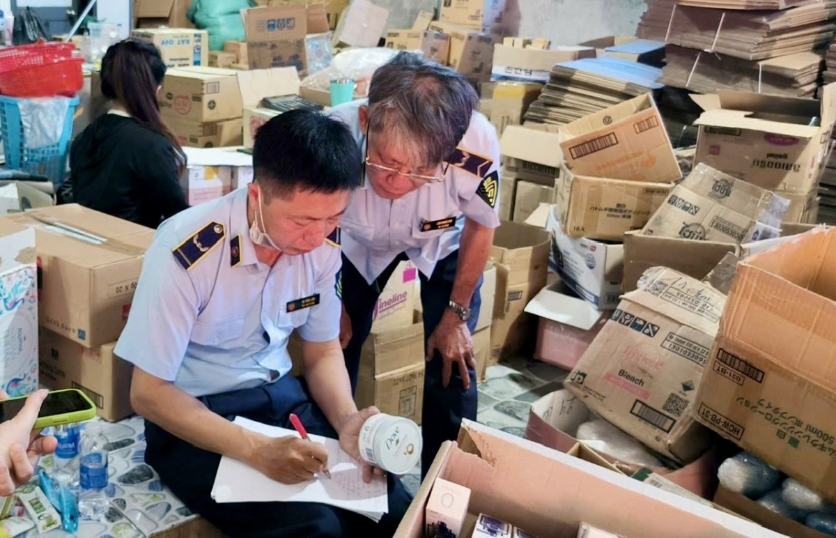 Lực lượng Quản lý thị trường phát hiện xử lý nhiều vụ hàng hoá không rõ nguồn gốc