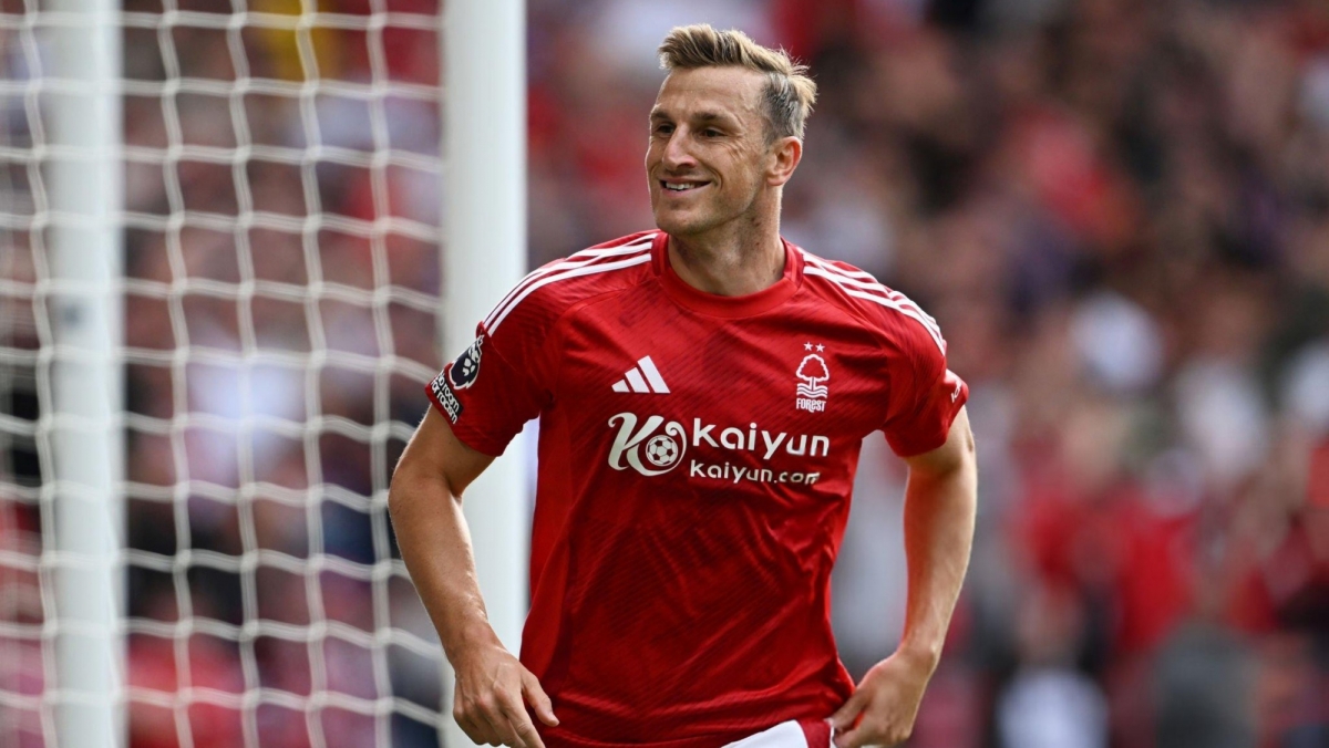 3. Chris Wood (Nottingham Forest) - 8 bàn thắng