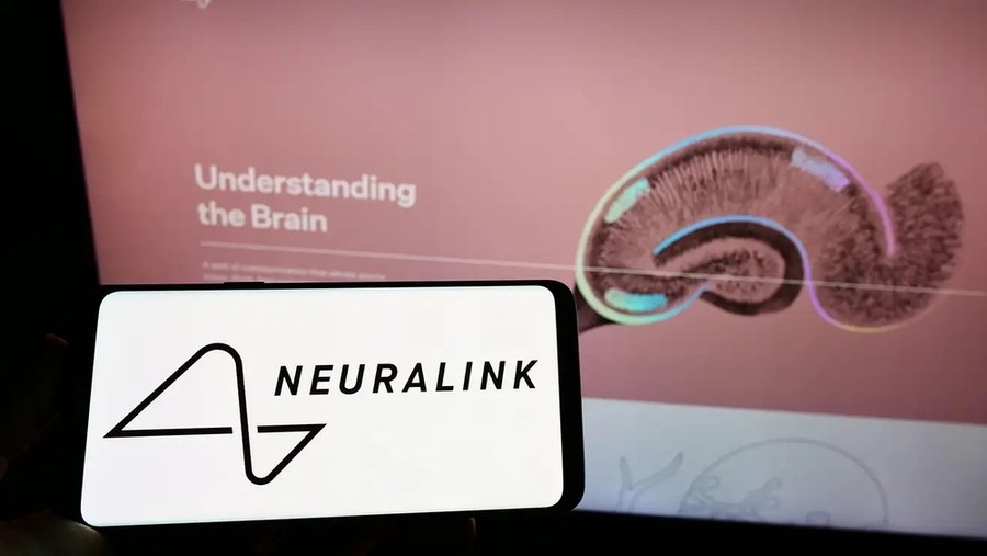 Công ty Neuralink của Elon Musk được chấp thuận thử nghiệm cấy chip vào não người. Nguồn: Shutterstock