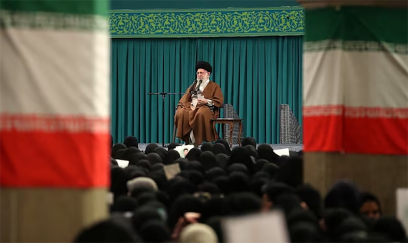 Đại giáo chủ Iran Ali Khamenei phát biểu tại một sự kiện ở Tehran, ngày 27/10/2024. Ảnh: West Asia News Agency/Reuters