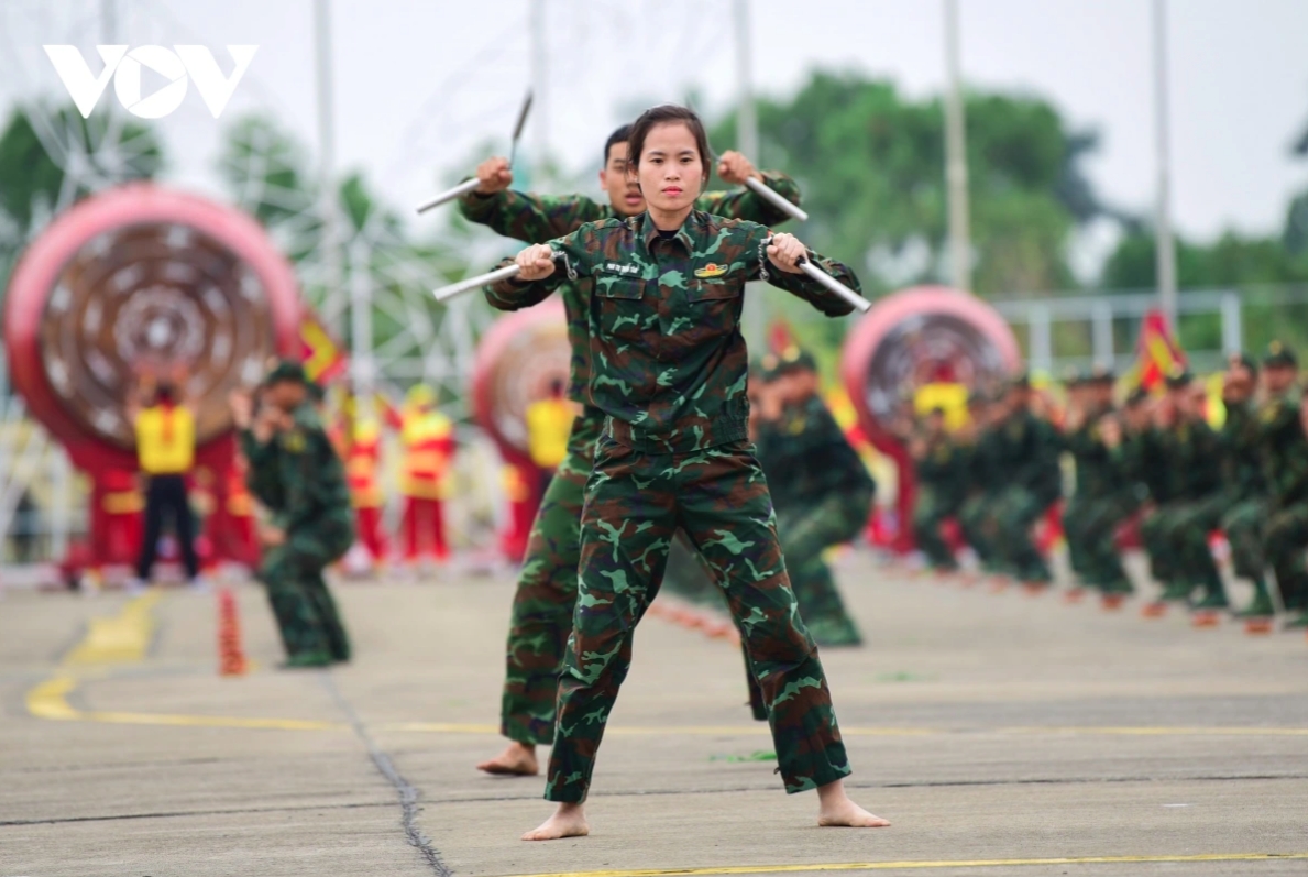 Such extraordinary abilities are the result of intense discipline and dedication to mastering extreme physical challenges, enabling them to endure harsh conditions in combat.