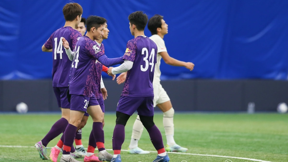 Hai Long ghi bàn ấn định chiến thắng 2-0 cho ĐT Việt Nam (Ảnh: VFF)