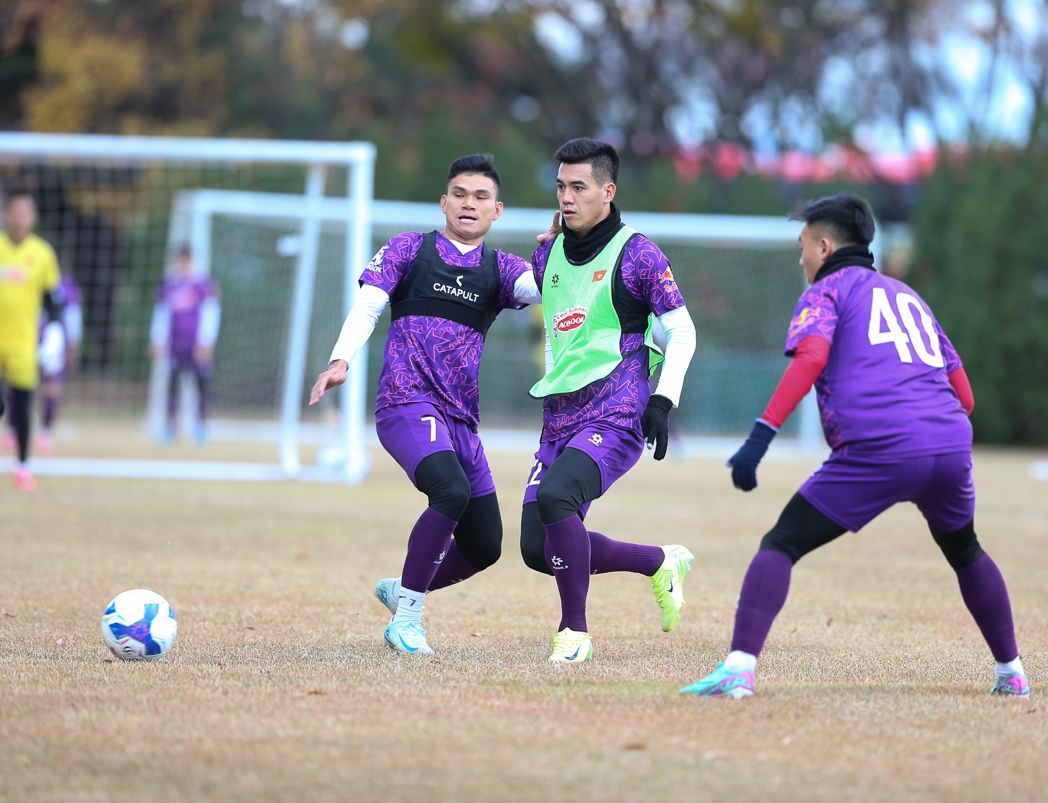 ĐT Việt Nam tích cực tập luyện chuẩn bị cho ASEAN Cup 2024.