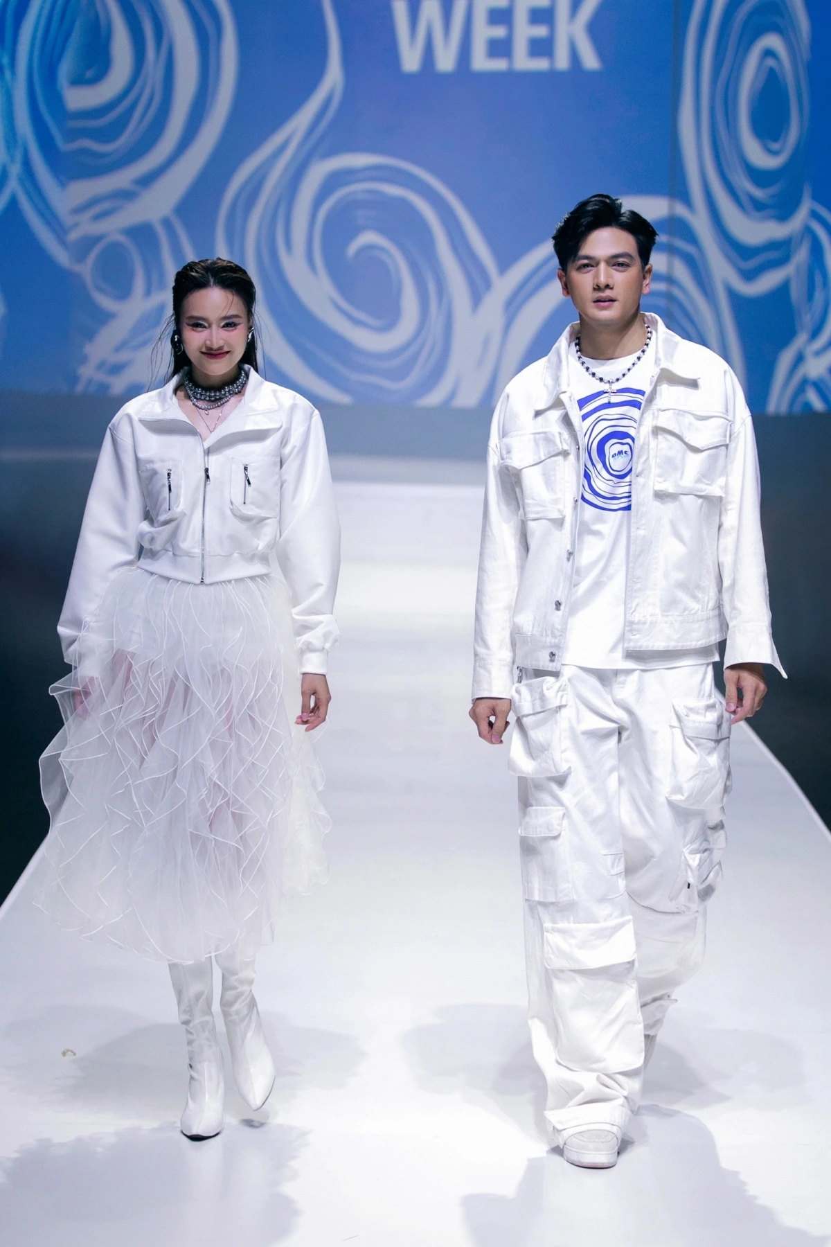 The event opens with the theme of “Fashion Evolution” and aims to honour the strong development and accelerated progress made by the Vietnamese fashion industry over the past decade, thereby further contributing to elevating the industry’s status in the world’s fashion map.