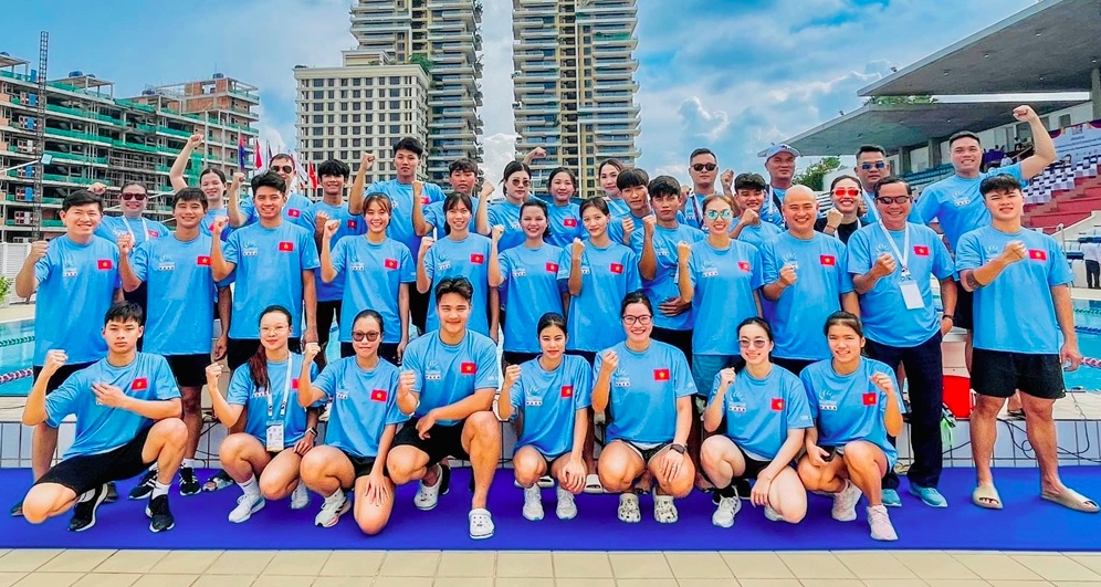 Vietnamese finswimmers dominate Southeast Asian championship with 21 gold medals. (Photo: sggp.org.vn)