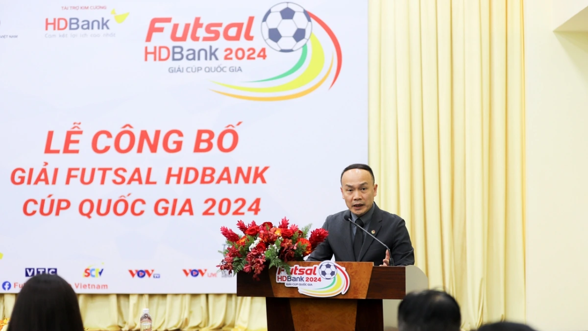 Ông Nguyễn Văn Phú, Tổng Thư ký Liên đoàn Bóng đá Việt Nam (VFF) phát biểu tại Lễ công bố Giải Futsal HDBank Cúp quốc gia 2024.