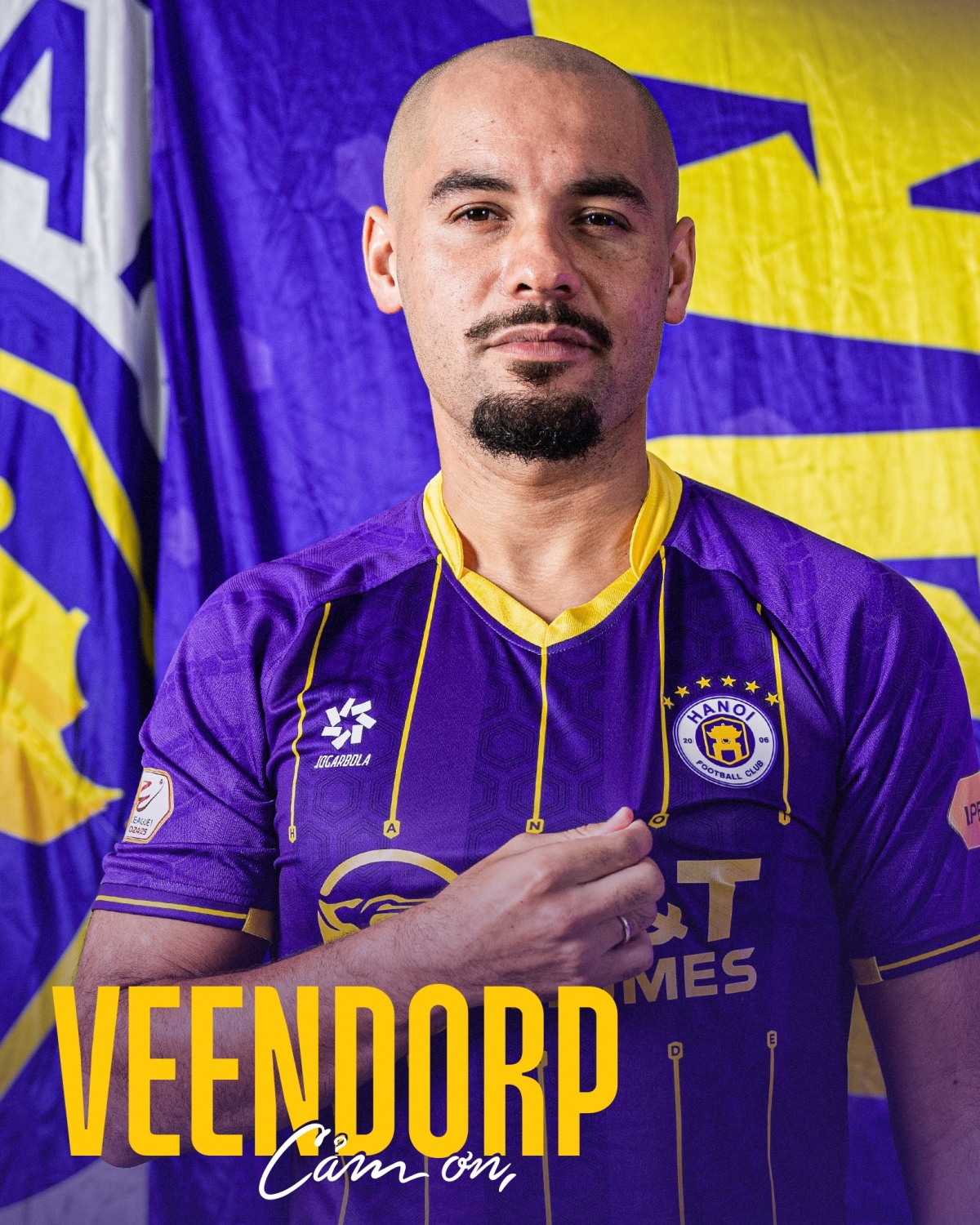 Hà Nội FC thông báo chia tay tiền vệ Keziah Veendorp.