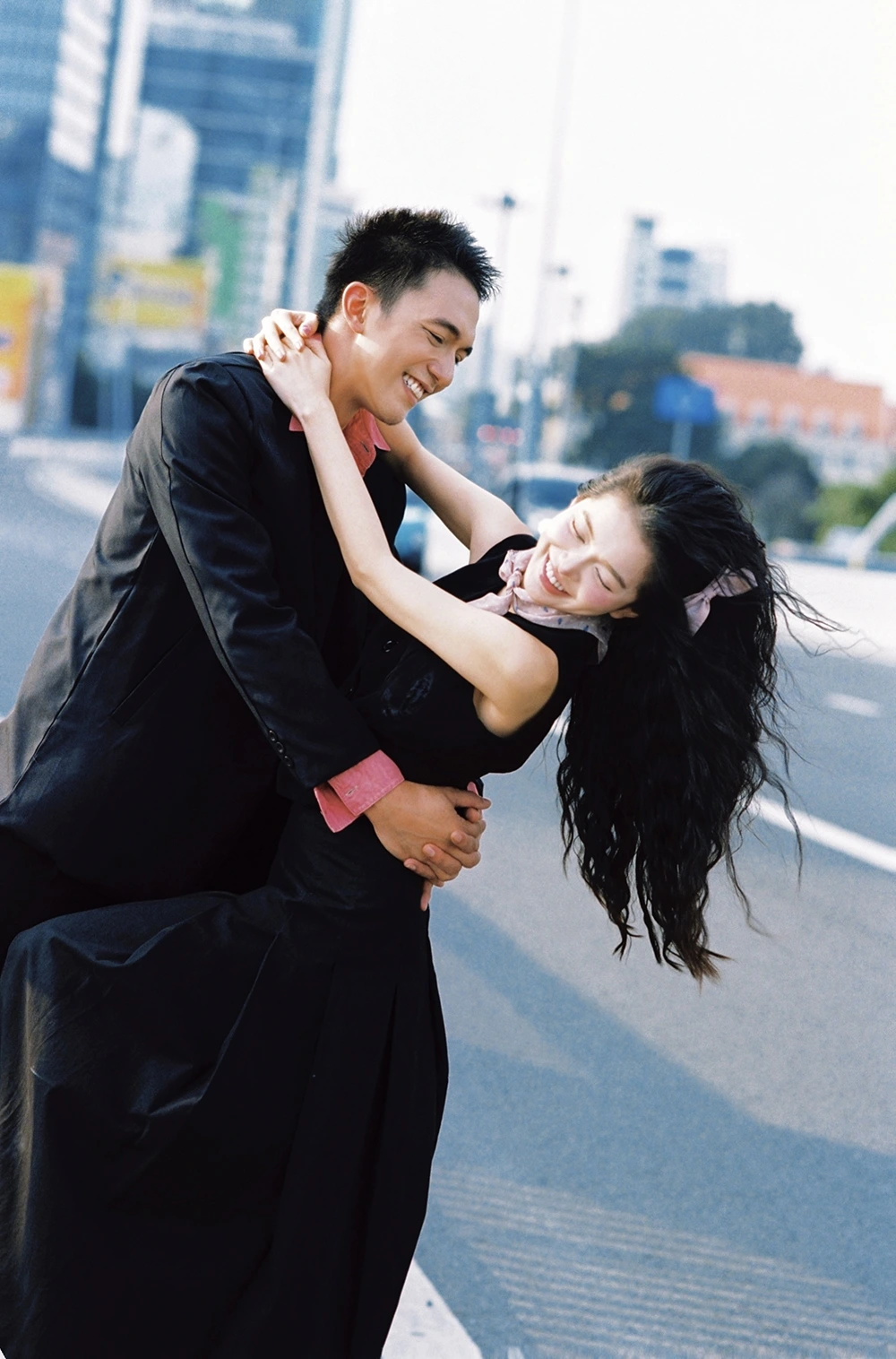 Nhờ vai Phúc trong "Ngày xưa có một chuyện tình", Đỗ Nhật Hoàng đã nhận đề cử Nam diễn viên chính xuất sắc nhất, hạng mục Điện ảnh ở Lễ trao giải Ngôi sao xanh 2024 và đề cử Nam diễn viên chính phim dài xuất sắc nhất tại Liên hoan phim Quốc tế Hà Nội 2024.