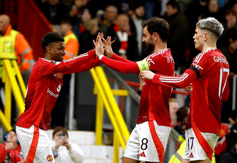 Kết quả bóng đá hôm nay 8/11: MU hạ đẹp PAOK, Chelsea thắng 8-0