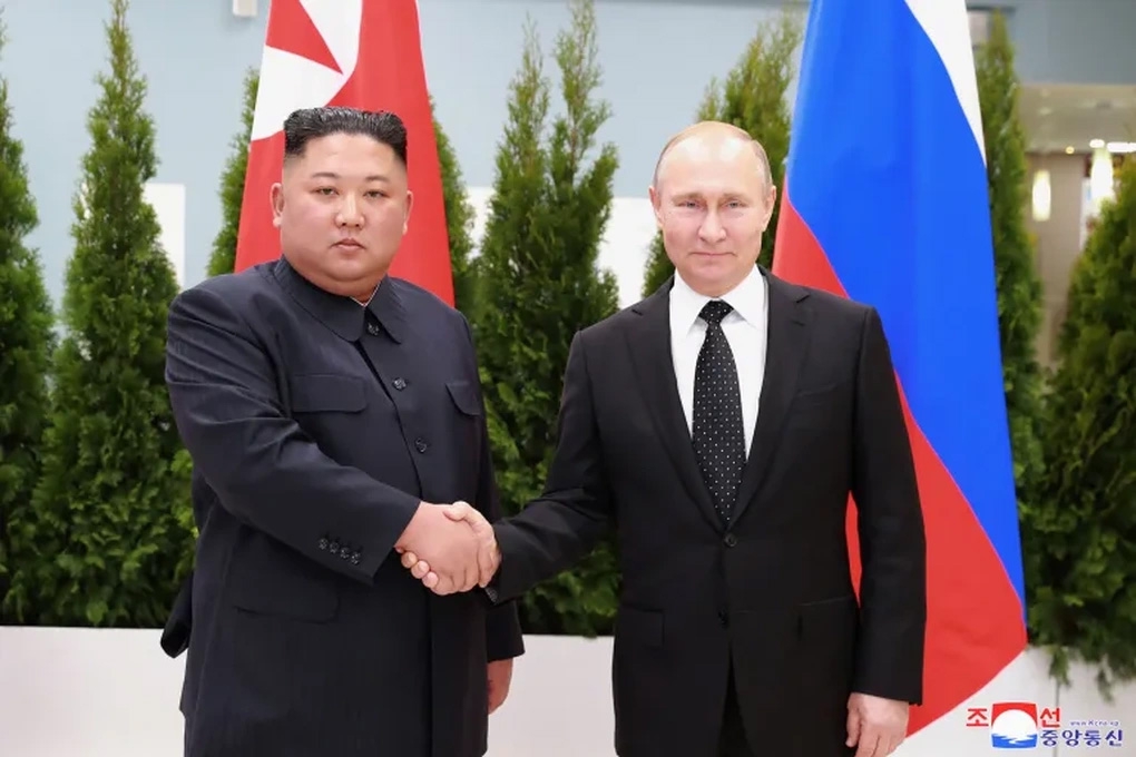 Tổng thống Nga Vladimir Putin và Chủ tịch Triều Tiên Kim Jong Un. Ảnh: Reuters