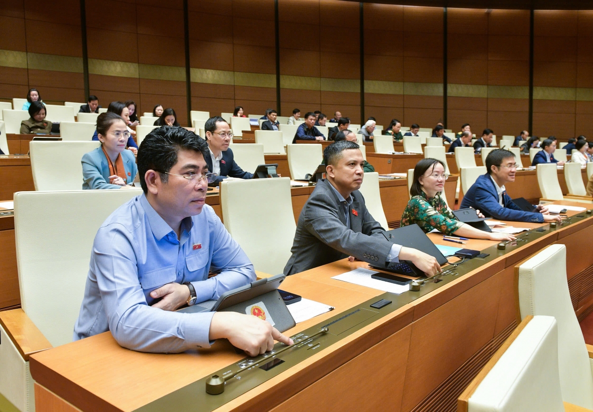 Quốc hội thông qua Luật Phòng không nhân dân. Ảnh: Quốc hội