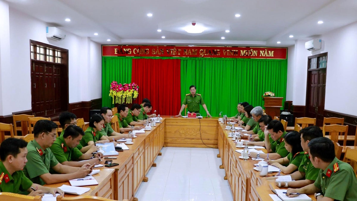 Ban chuyên án họp triển khai các phương án đấu tranh với tội phạm ma túy (ảnh: CA)