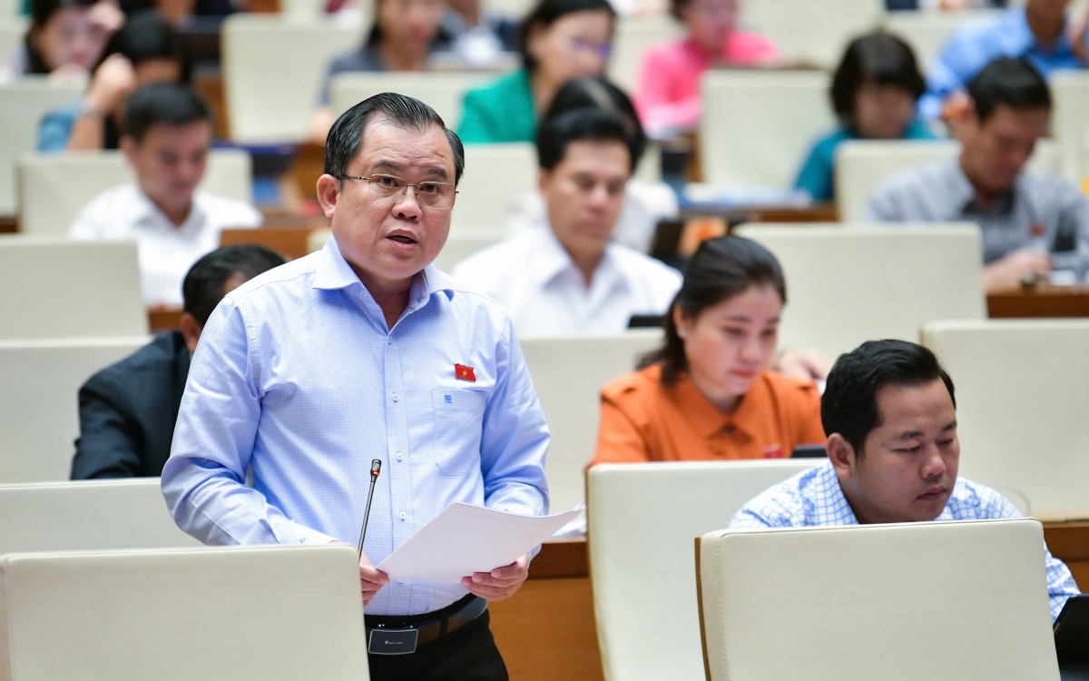 Đại biểu Nguyễn Tâm Hùng, đoàn Bà Rịa – Vũng Tàu (Ảnh: Quốc hội)