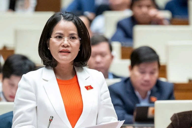 Đại biểu Nguyễn Hoàng Bảo Trân (Đoàn Bình Dương). Ảnh: Media Quốc hội