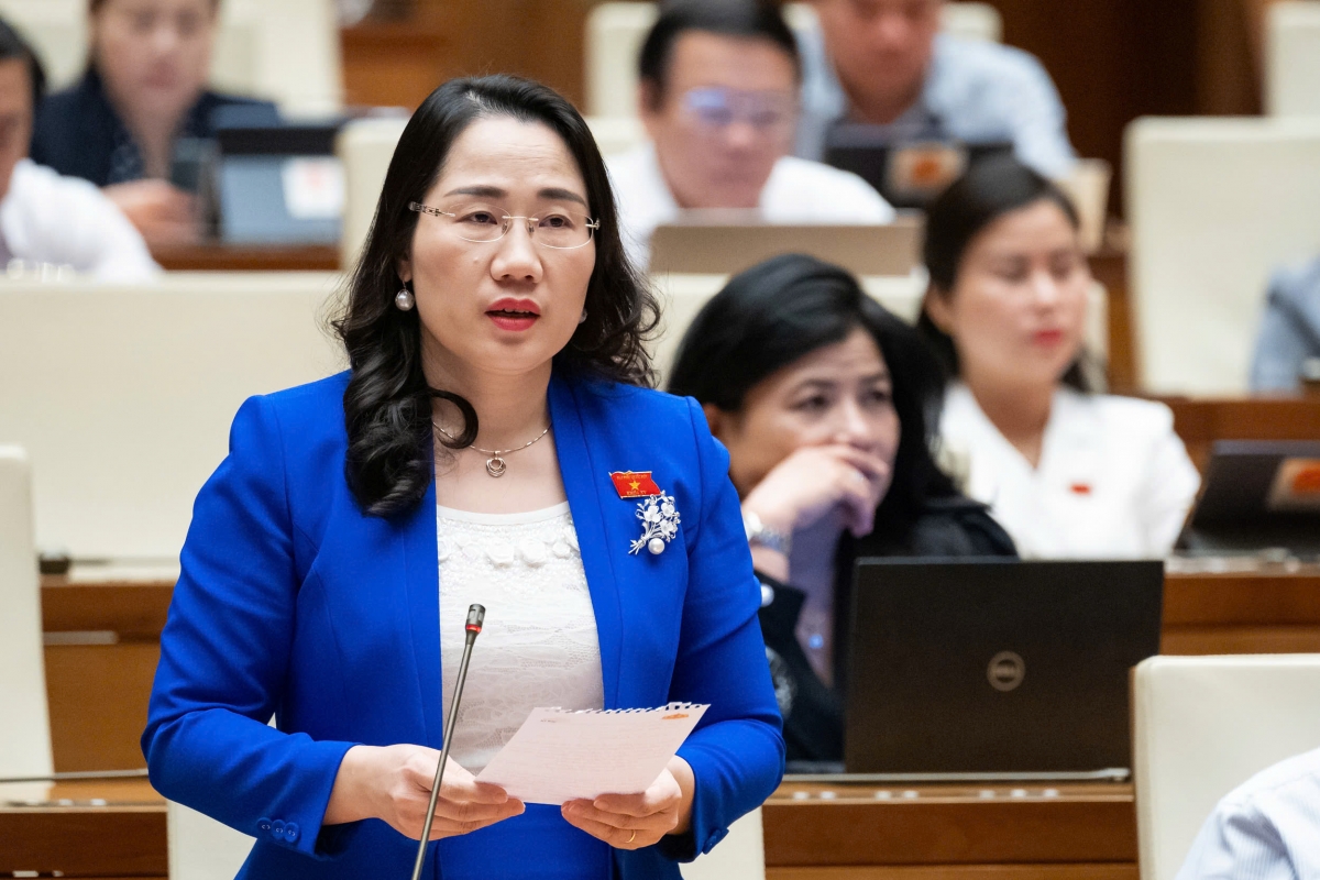 Đại biểu Nguyễn Thị Thủy (Đoàn Bắc Kạn) chất vấn. Ảnh: Quốc hội