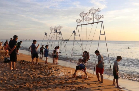 Tourists at Long island in Phu Quoc island city
