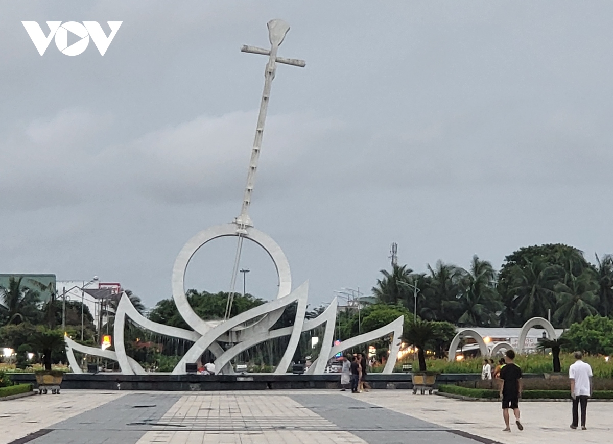 Quảng trường Hùng Vương, thành phố Bạc Liêu