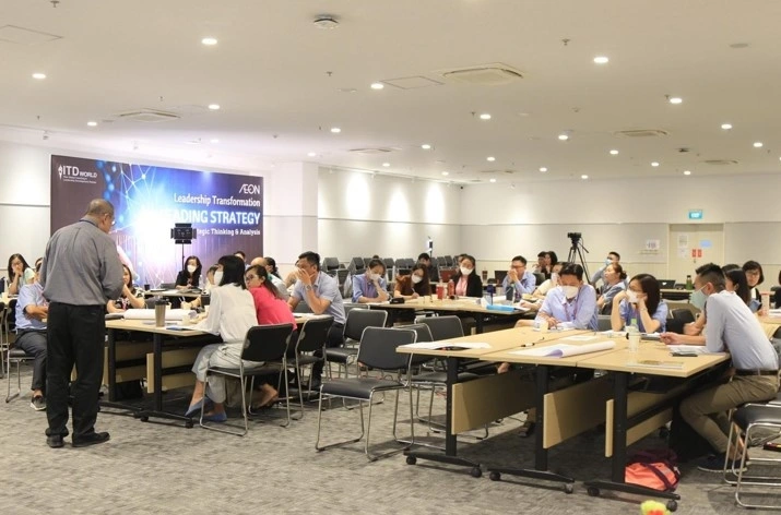 Người AEON được cung cấp đa dạng các hình thức học tập và đào tạo