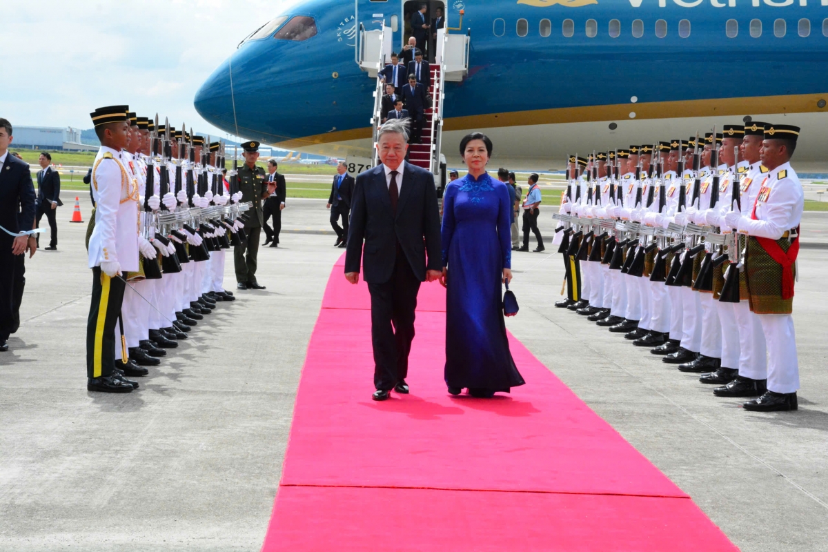Tổng Bí thư Tô Lâm và Phu nhân