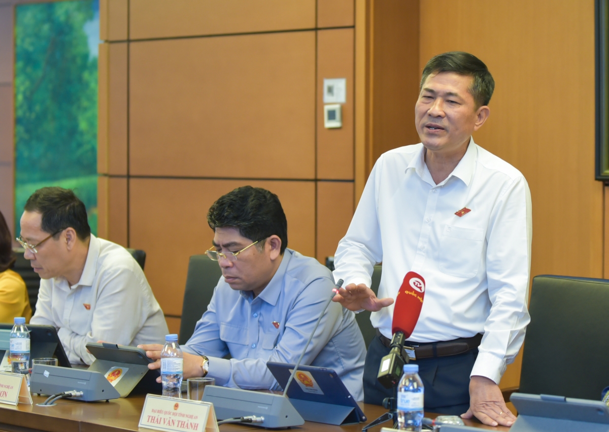 Đại biểu Thái Văn Thành, đoàn Nghệ An (Ảnh: Quốc hội)