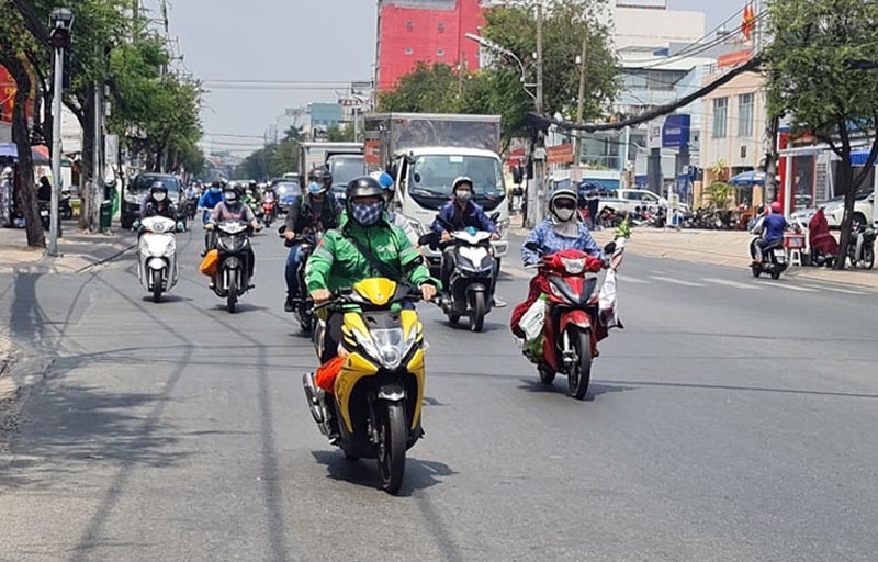 Bắc Bộ ngày nắng, sáng sớm trời lạnh