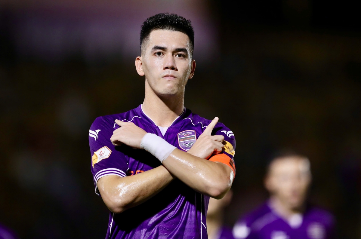 Tiến Linh đang có phong độ cao tại sân chơi v-League 2024/2025 (Ảnh: VPF).