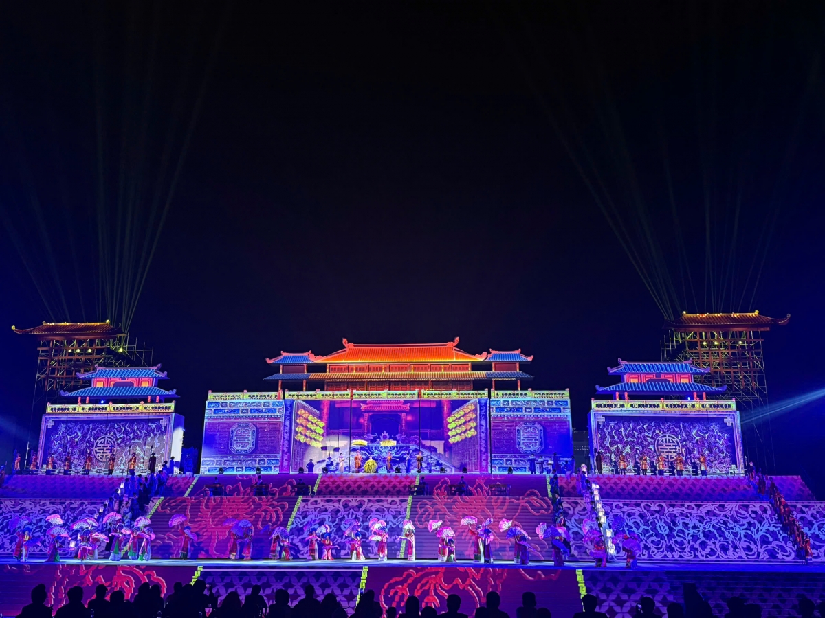 Chương trình tổng duyệt cho lễ khai mạc Festival Ninh Bình lần thứ III năm 2024