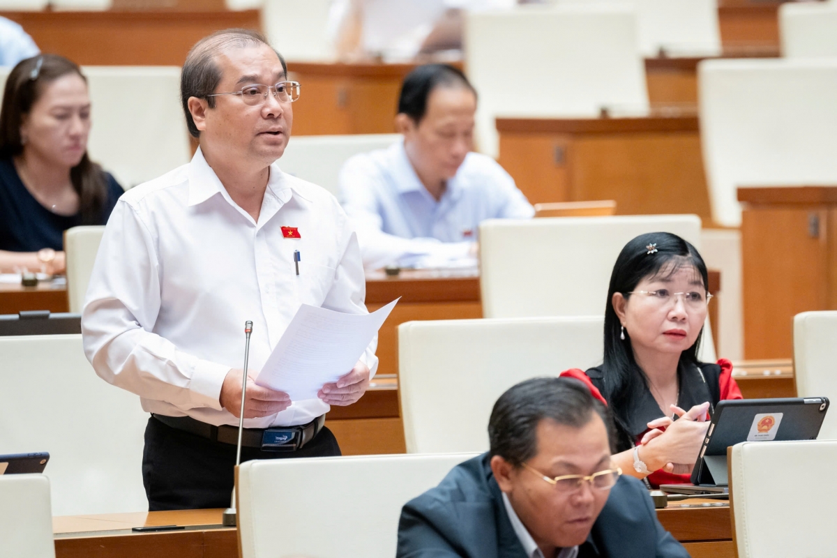 Đại biểu Trình Lam Sinh, đoàn An Giang (Ảnh: Quốc hội)